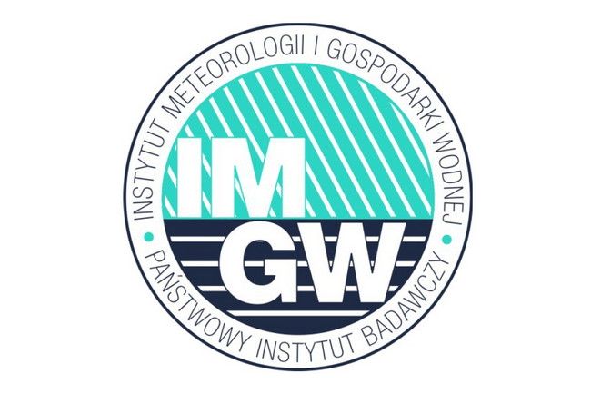 IMGW: Burze z opadami deszczu 20-35 mm lub porywami wiatru o prędkości 70-85 km/h, lokalnie opady gradu